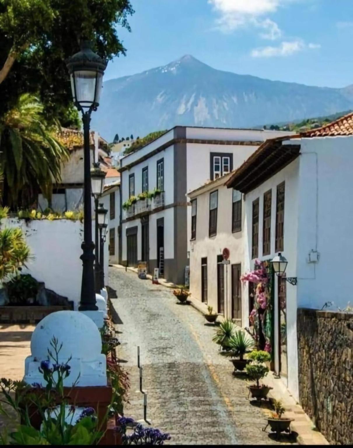 Icod De Los Vinos Centro Bagian luar foto